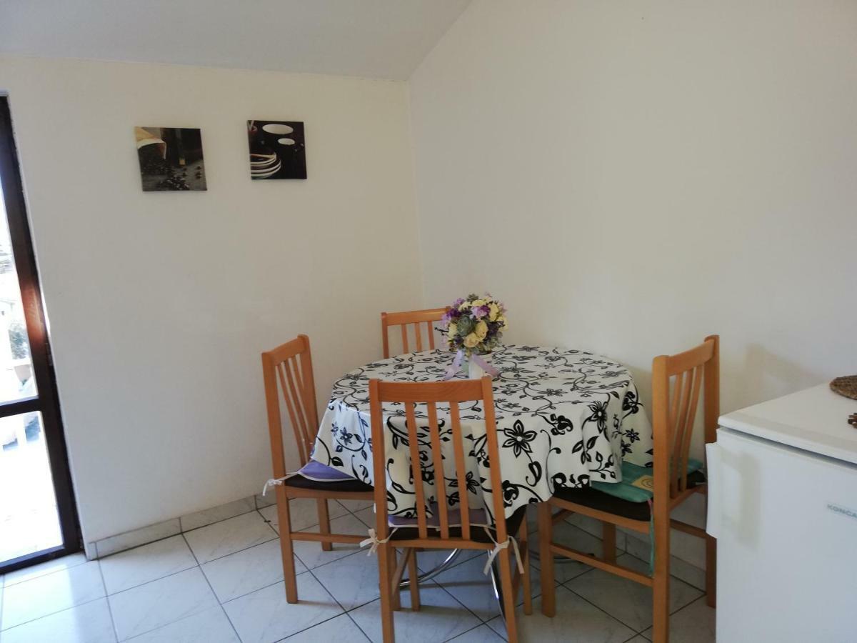 Apartment Maja ซาดาร์ ภายนอก รูปภาพ